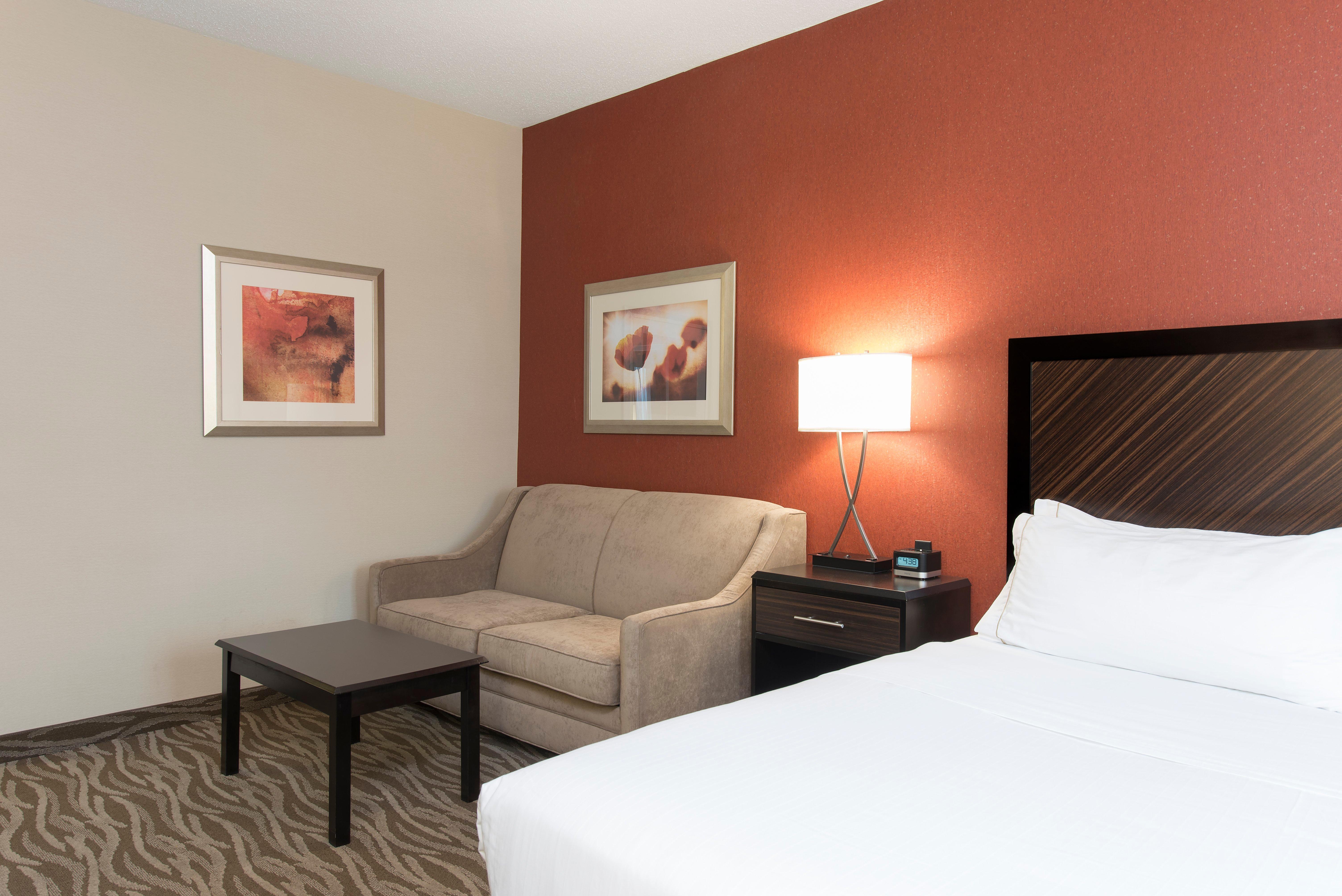 Holiday Inn Express Hotel & Suites Grand Rapids-North By Ihg Walker Exterior photo